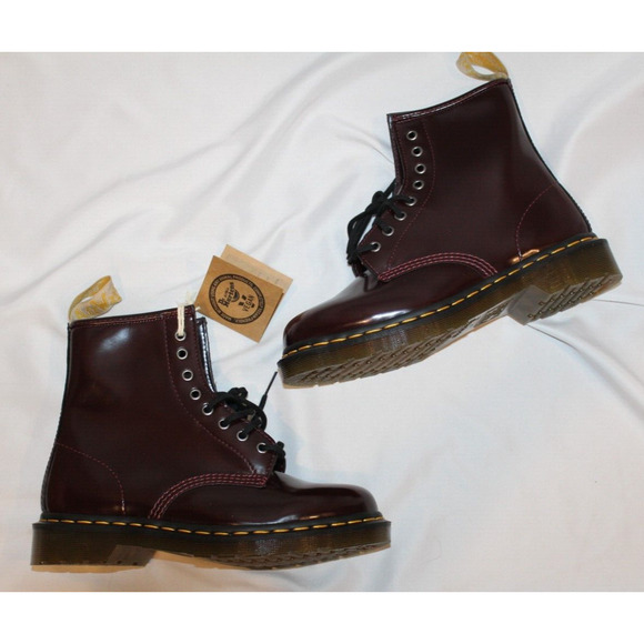 NIB DR. MARTENS Women's Vegan Leather 1460 Boots Cherry Red Oxford Boots - Picture 9 of 9